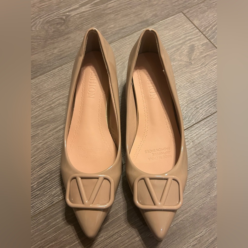 Glossy Tan Flats